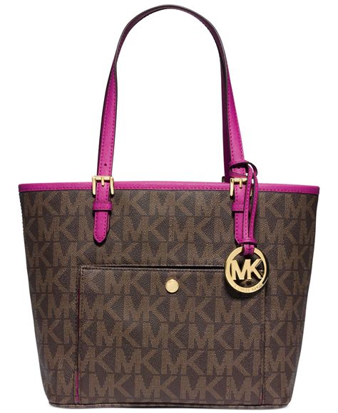 michael kors jet set medium vs large|michael kors handbags medium jetset.